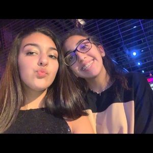 Meet your Posher, Cchelsea